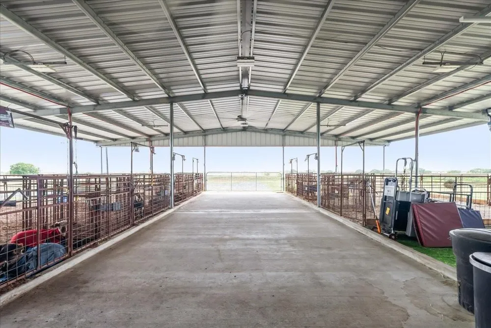9795 County Road 2249 Sinton, TX 78387