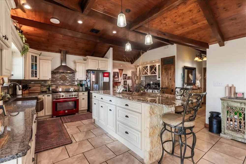 9795 County Road 2249 Sinton, TX 78387