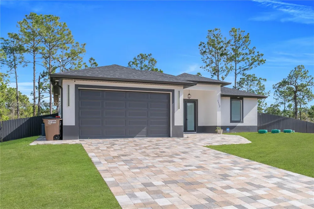 1112 Clark Ave Lehigh Acres, FL 33972