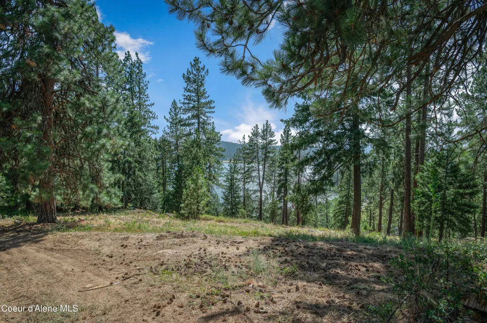 16154 Smith Avenue Hauser, ID 83854