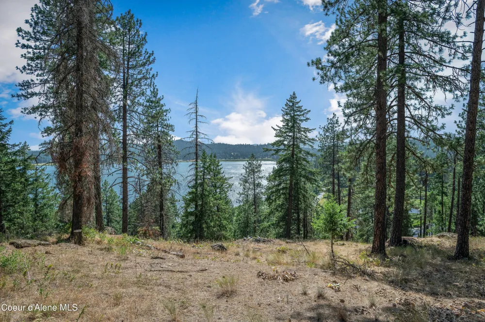 16154 Smith Avenue Hauser, ID 83854