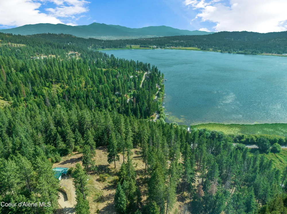 16154 Smith Avenue Hauser, ID 83854