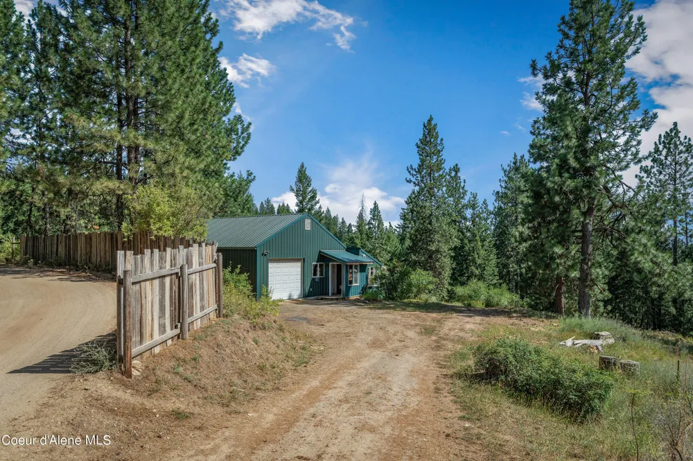 16154 Smith Avenue Hauser, ID 83854
