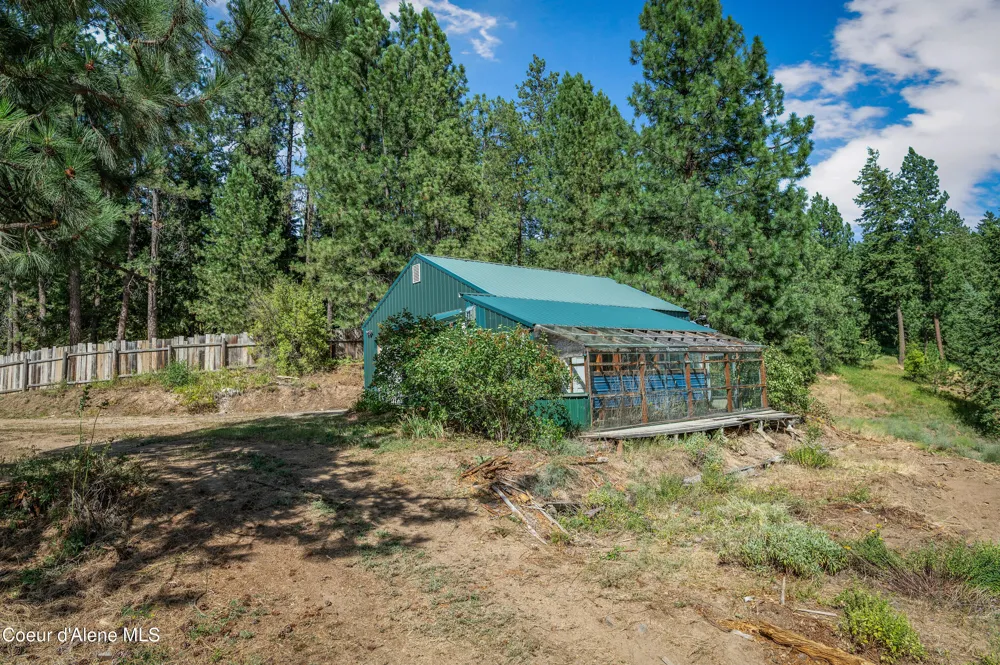 16154 Smith Avenue Hauser, ID 83854