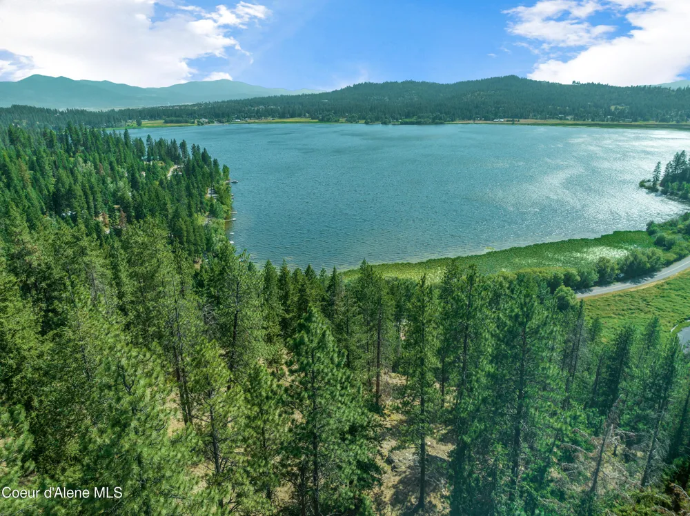 16154 Smith Avenue Hauser, ID 83854