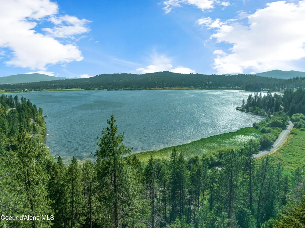 16154 Smith Avenue Hauser, ID 83854