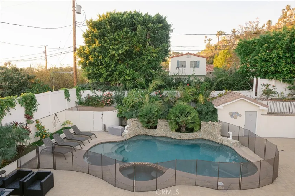 1135 E Verdugo Avenue Burbank, CA 91501