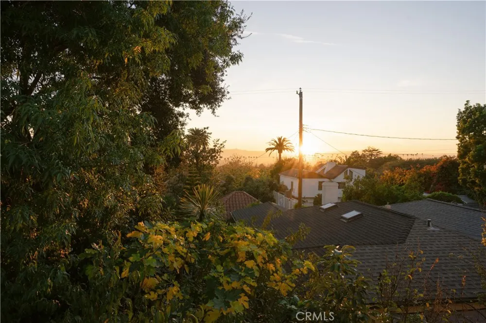 1135 E Verdugo Avenue Burbank, CA 91501