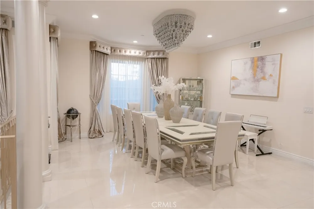 1135 E Verdugo Avenue Burbank, CA 91501
