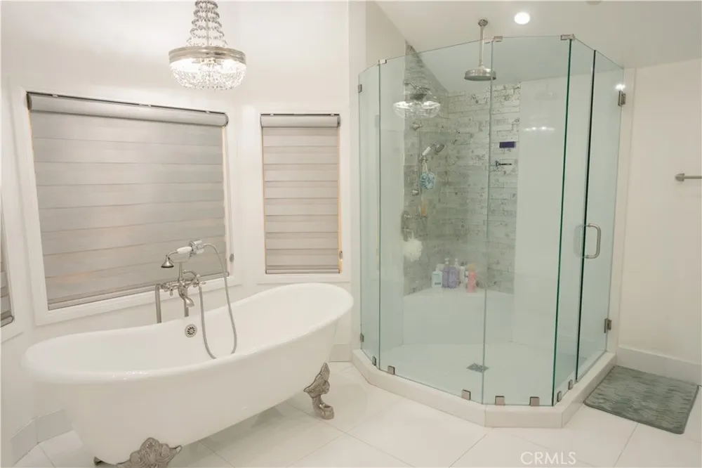 1135 E Verdugo Avenue Burbank, CA 91501