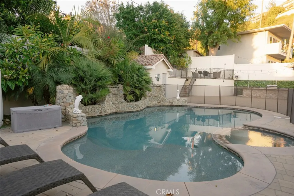 1135 E Verdugo Avenue Burbank, CA 91501