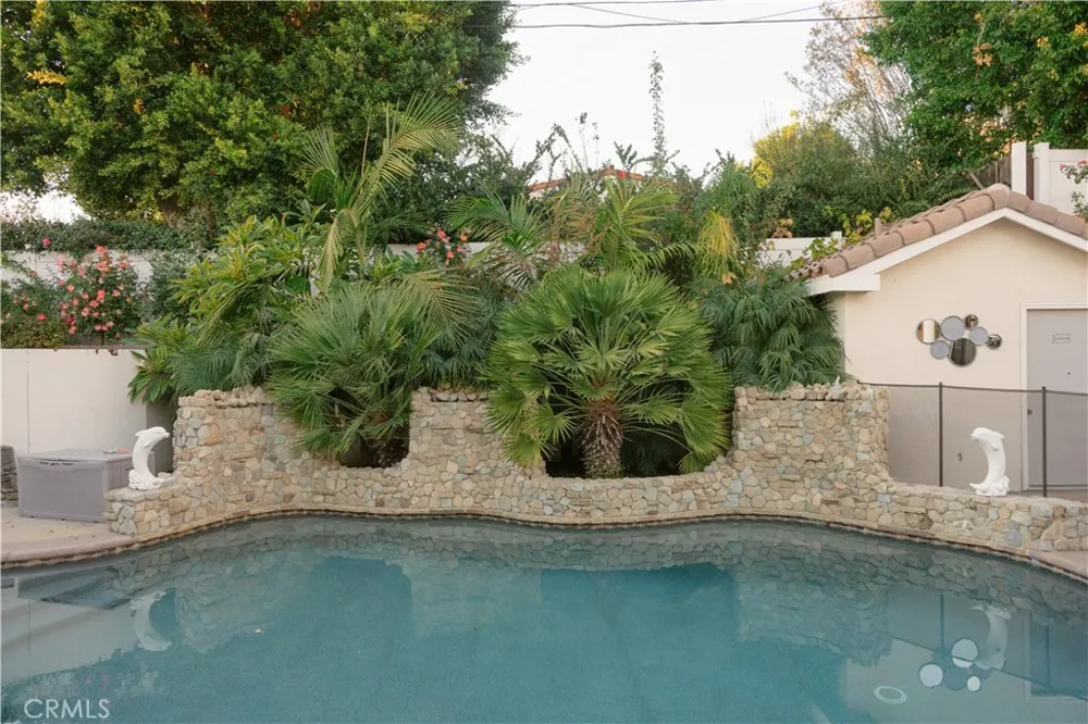 1135 E Verdugo Avenue Burbank, CA 91501