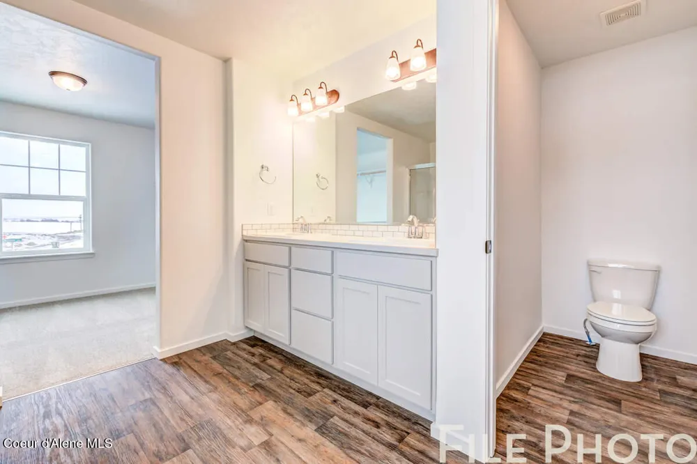 402 S TREELINE PLACE Airway Heights, WA 99001