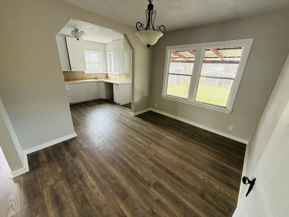 209 Hollywood Street Coleman, TX 76834