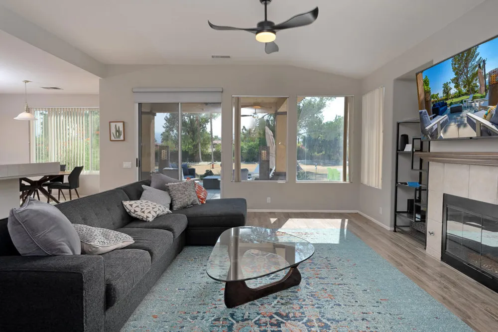 29869 W Laguna Drive Cathedral City, CA 92234