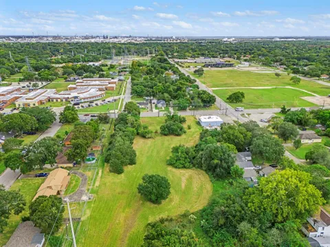 Bayou Rd Court