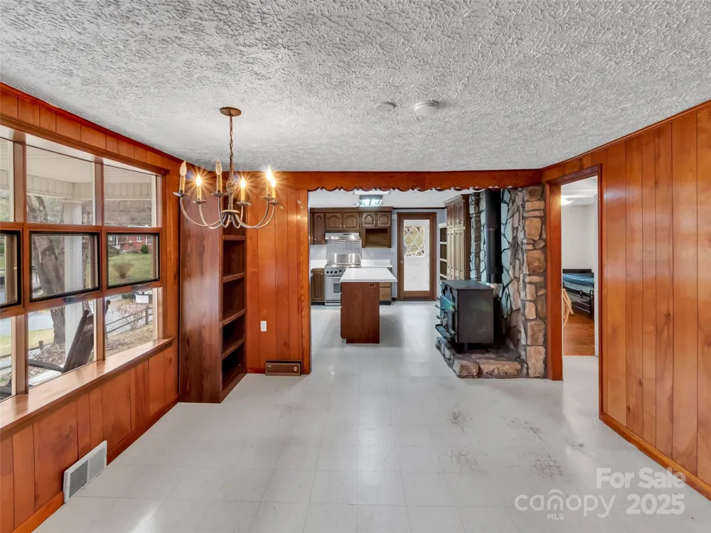 18 & 44 Sierra Point Waynesville, NC 28786