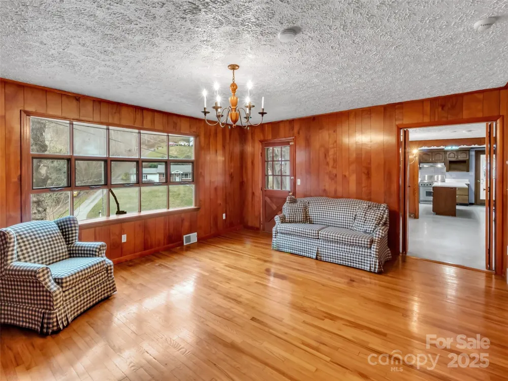 18 & 44 Sierra Point Waynesville, NC 28786