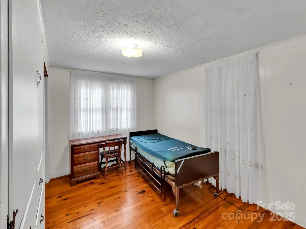 18 & 44 Sierra Point Waynesville, NC 28786