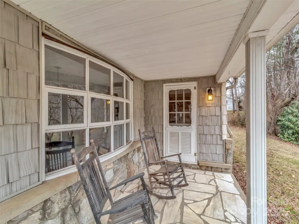 18 & 44 Sierra Point Waynesville, NC 28786