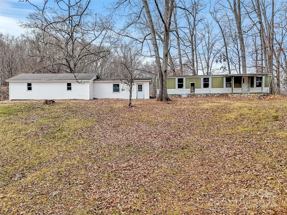18 & 44 Sierra Point Waynesville, NC 28786
