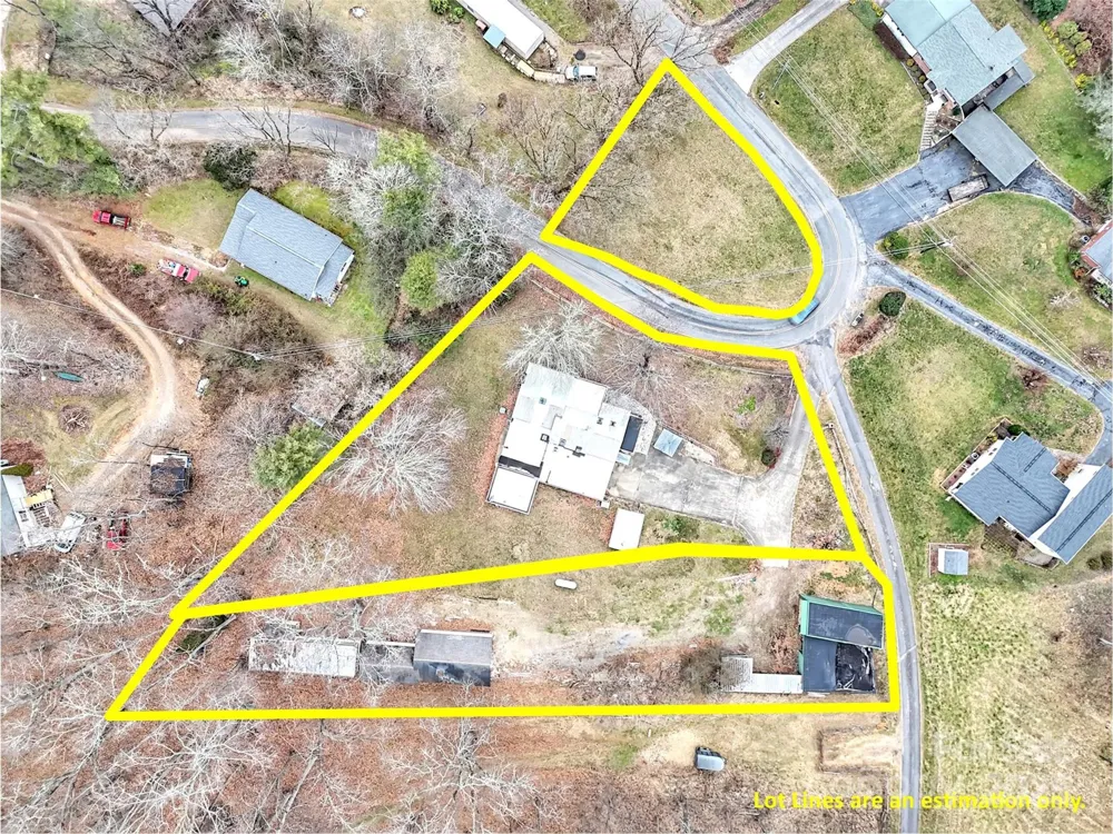 18 & 44 Sierra Point Waynesville, NC 28786