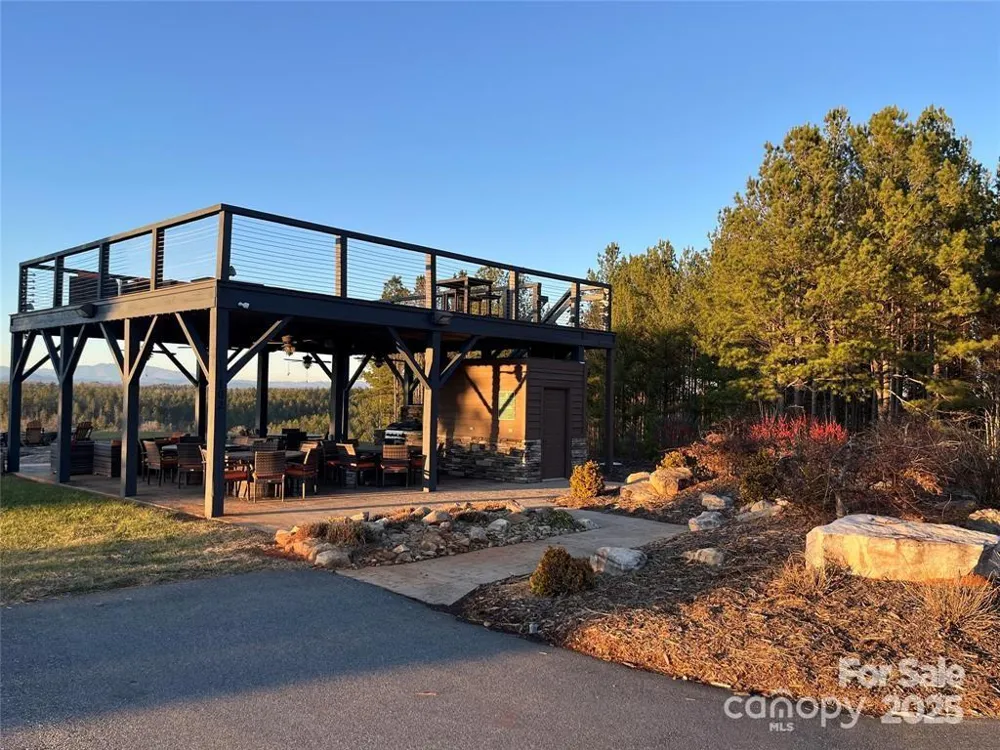 584 E Settings Boulevard NW #267 Valdese, NC 28690