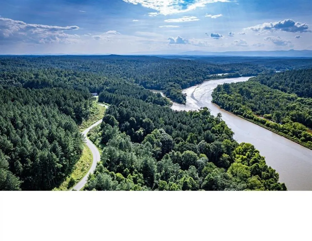 584 E Settings Boulevard NW #267 Valdese, NC 28690