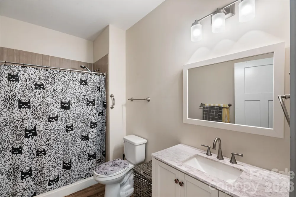 124 Foxden Drive #303 Fletcher, NC 28732