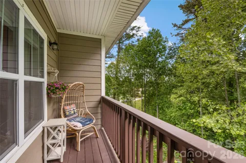 124 Foxden Drive #303