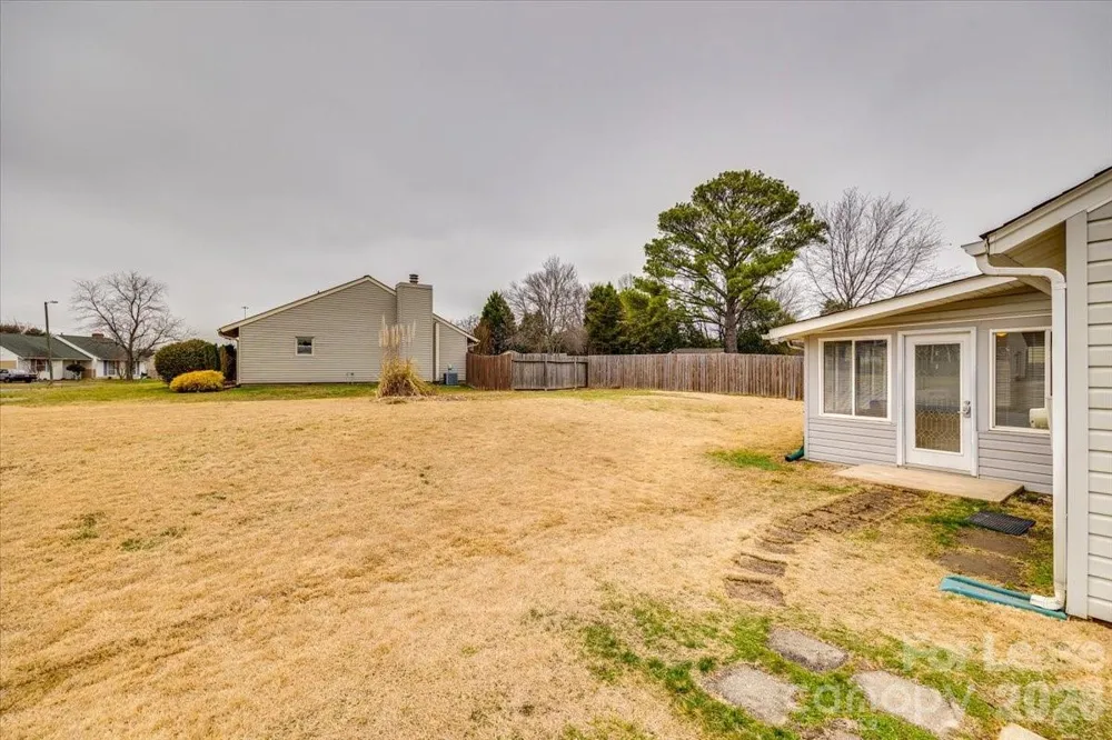 10932 Copperfield Drive Pineville, NC 28134