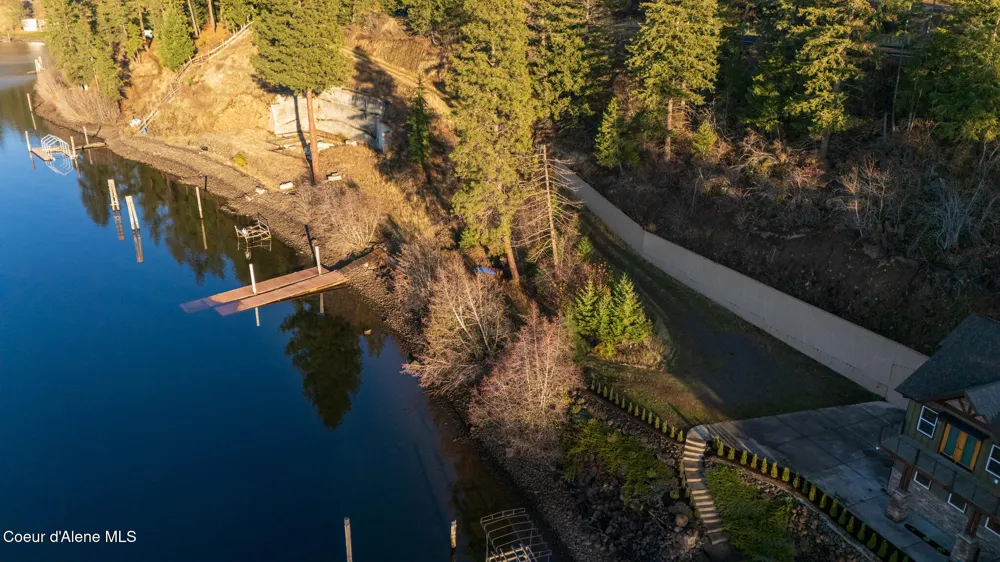 NKA 39-Ac Half Round Bay Road Harrison, ID 83833