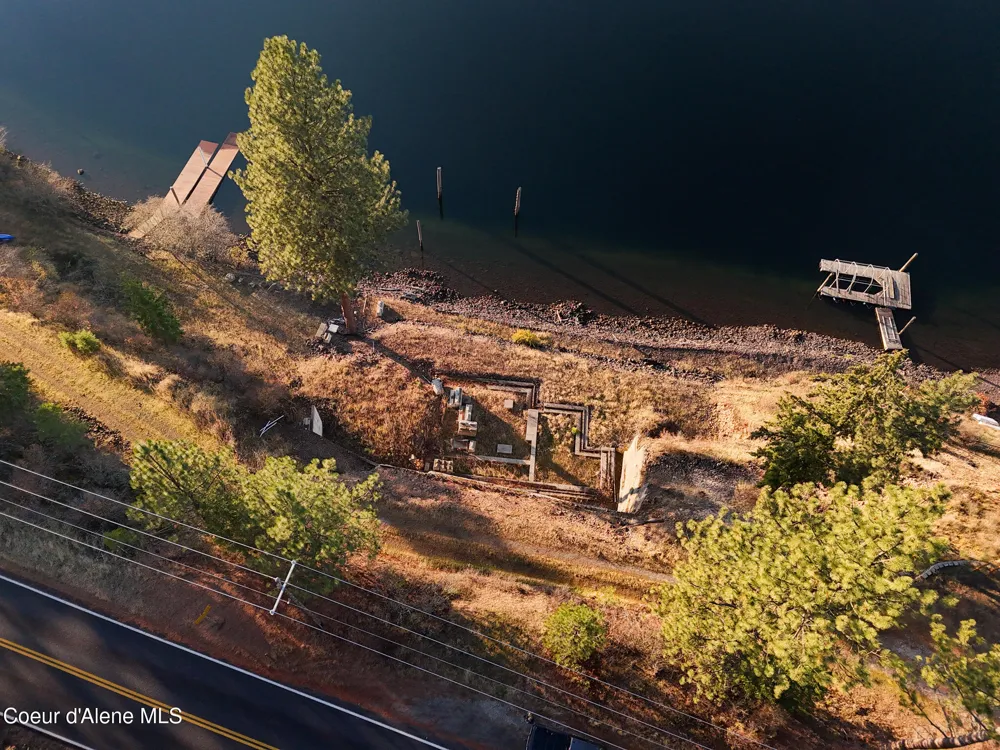 NKA 39-Ac Half Round Bay Road Harrison, ID 83833