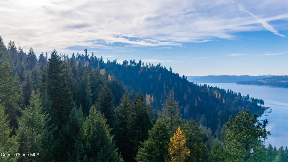 NKA 39-Ac Half Round Bay Road Harrison, ID 83833