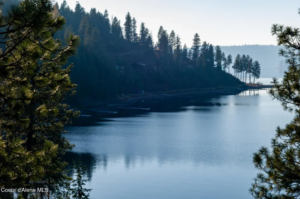 NKA 39-Ac Half Round Bay Road Harrison, ID 83833