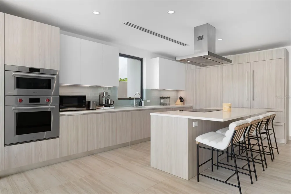 3 THE ENCLAVE Dorado, PR 00646