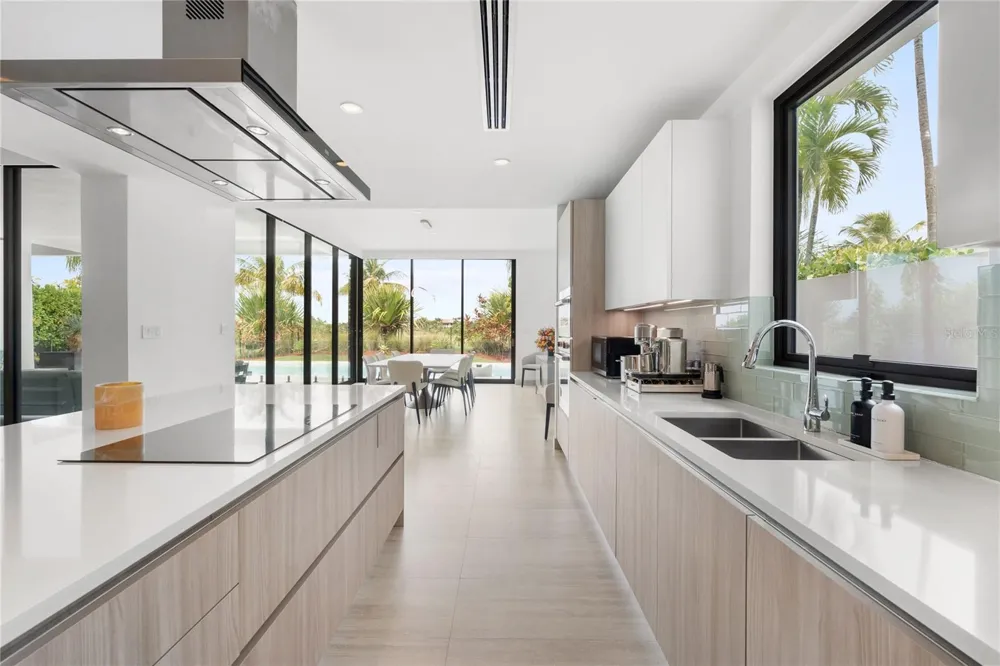 3 THE ENCLAVE Dorado, PR 00646