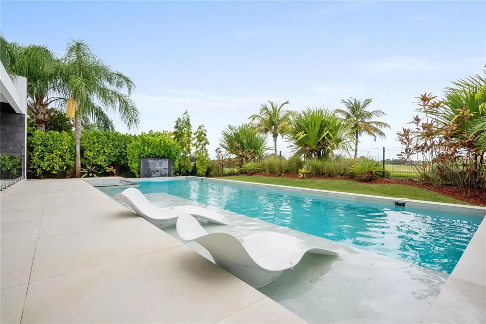 3 THE ENCLAVE Dorado, PR 00646