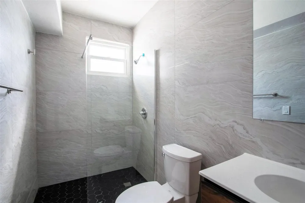 2071 CACIQUE STREET San Juan, PR 00911