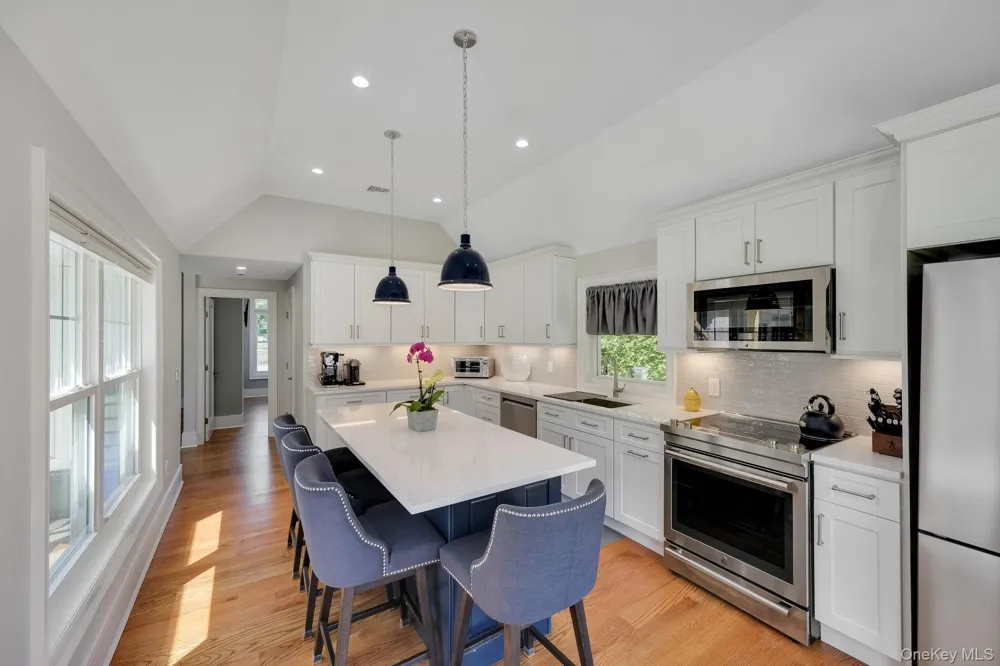 5415 Skunk Lane Cutchogue, NY 11935