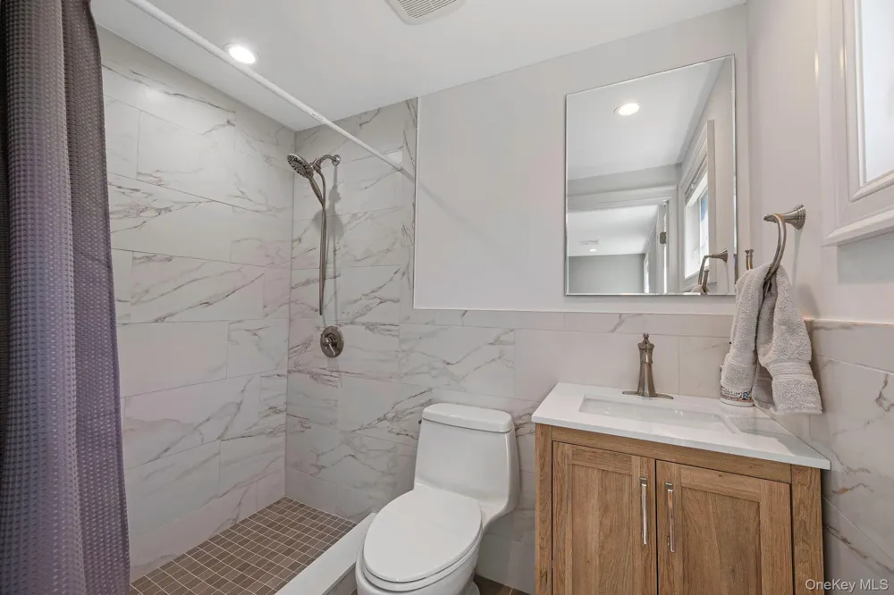 5415 Skunk Lane Cutchogue, NY 11935