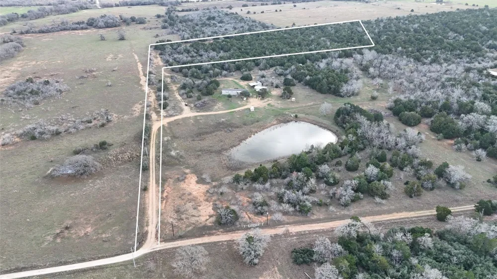 259 Meduna Road Smithville, TX 78957