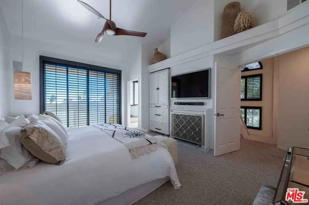 6465 Zuma View Place #161 Malibu, CA 90265