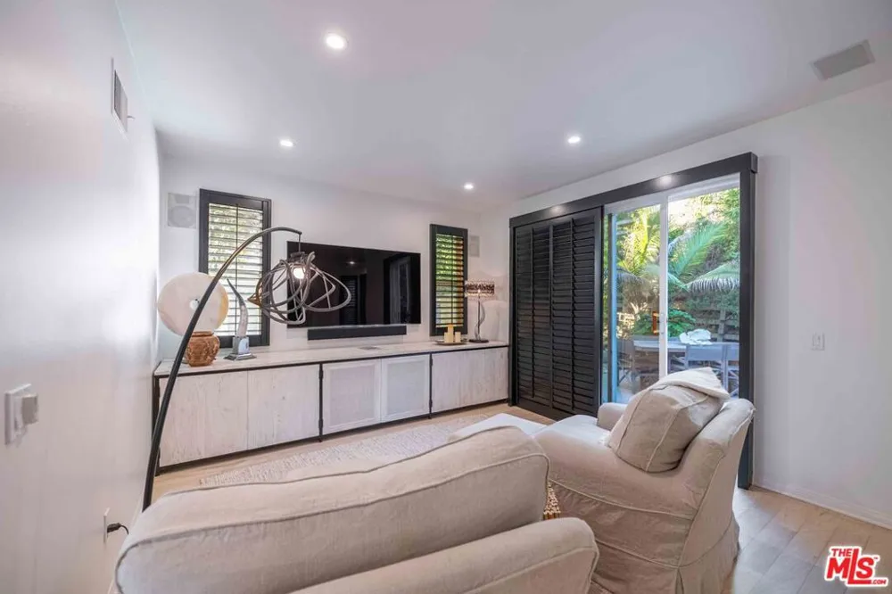 6465 Zuma View Place #161 Malibu, CA 90265