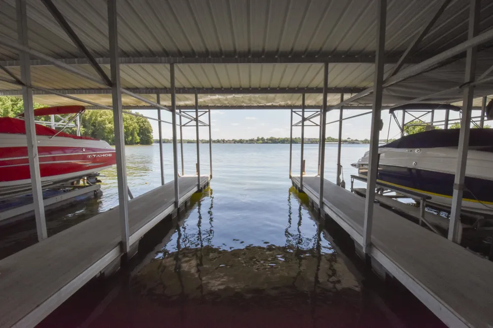 131 Lake Harbor Dr Hendersonville, TN 37075