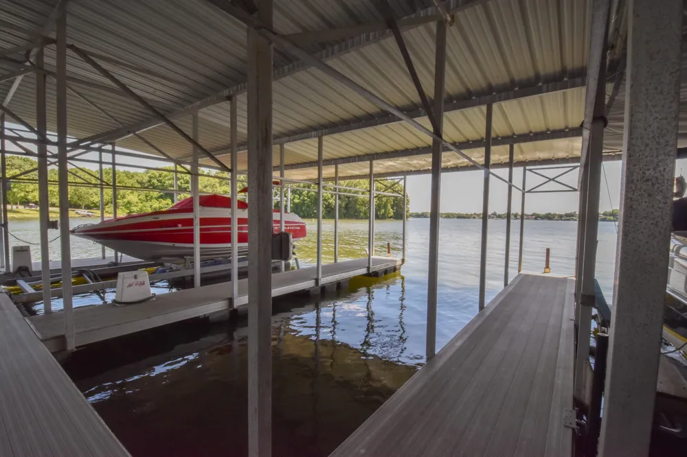 131 Lake Harbor Dr Hendersonville, TN 37075