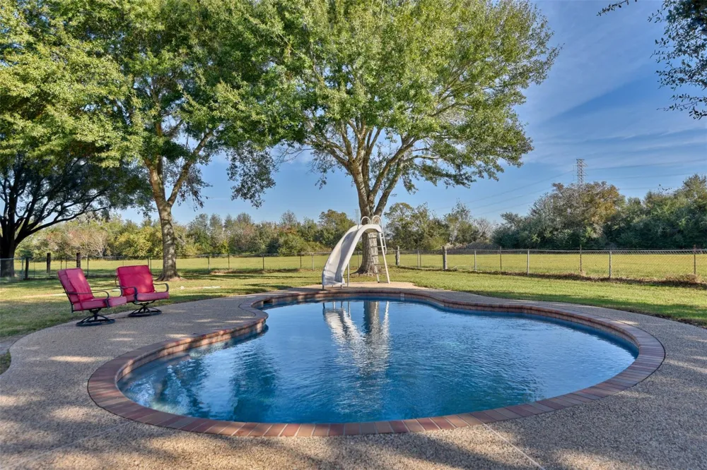 16010 Warren Ranch Road Hockley, TX 77447