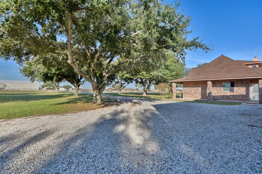 16010 Warren Ranch Road Hockley, TX 77447