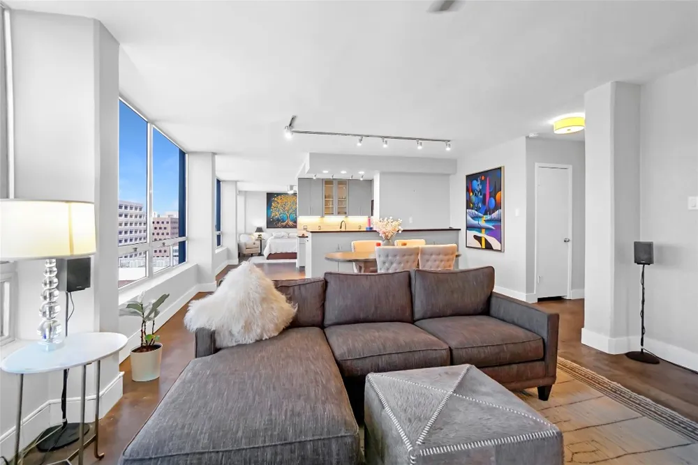 1212 Guadalupe Street #1004