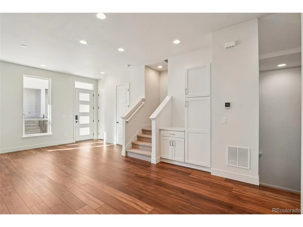 3126 W Bonfils Place